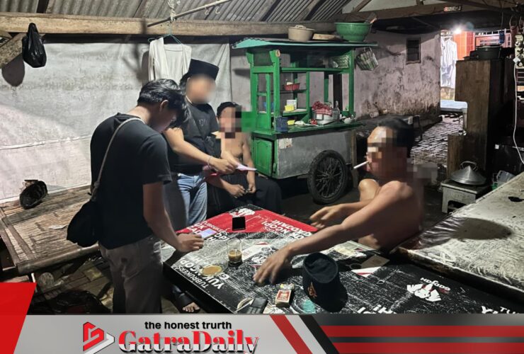 Polres Pasuruan Kota Ungkap Judi Togel Online di Warung Kopi, Seorang Pria 59 Tahun Ditangkap