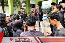 Aliansi Mahasiswa UNU Pasuruan Gelar Aksi, Tuntut Transparansi dan Realisasi Hak Identitas