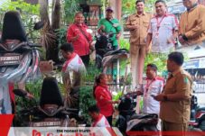 Layanan Servis Keliling AHASS di Randupitu, Warga Antusias Manfaatkan Ganti Oli Gratis