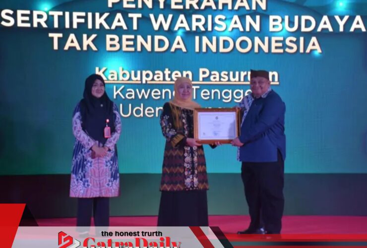 Kaweng dan Udeng Bromo Pasuruan Ditetapkan sebagai Warisan Budaya Tak Benda