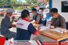BNNK Pasuruan Gelar Tes Urin Sopir Bus di Terminal Pandaan, Pastikan Perjalanan Mudik Aman