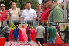 Aktivis Lingkungan Dirikan Tenda di Depan Polres Probolinggo Kota, Desak Penutupan Tambang Perusak Hutan