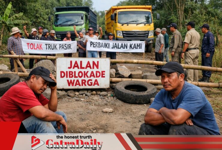 Jalan Desa Diblokade Warga, Sopir Truk Pasir di Tanjungrejo Berharap Solusi Pemerintah