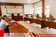 Dinas Kesehatan Kota Pasuruan Tegaskan Keterbukaan Anggaran saat Terima Kunjungan NGO dan Wartawan