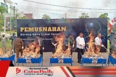 Pemkab Pasuruan dan Bea Cukai Musnahkan Rokok Ilegal Senilai Rp6,39 Miliar