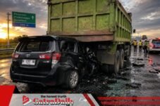 Mobil Anggota DPR RI Kecelakaan di Tol Paspro, 2 Orang Tewas