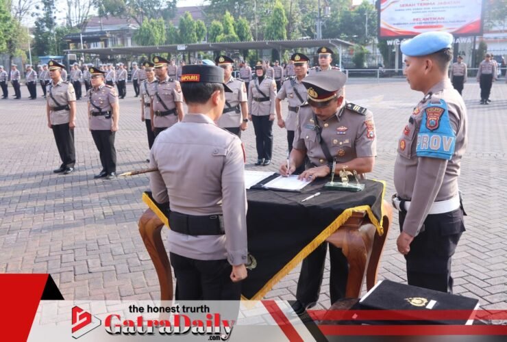 Mutasi Pejabat Polres Pasuruan, Kapolres Tekankan Pelayanan Humanis dan Responsif
